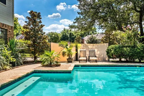 Pool Refinishing