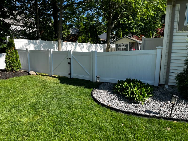 Vinyl Fences