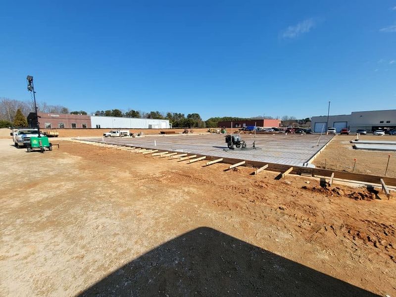 Concrete Pouring & Finishing