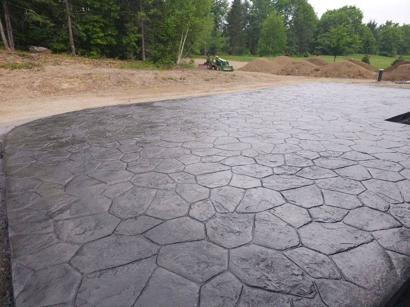 Concrete Pouring & Finishing