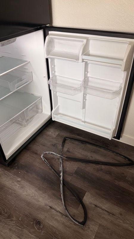 Refrigerator Repair