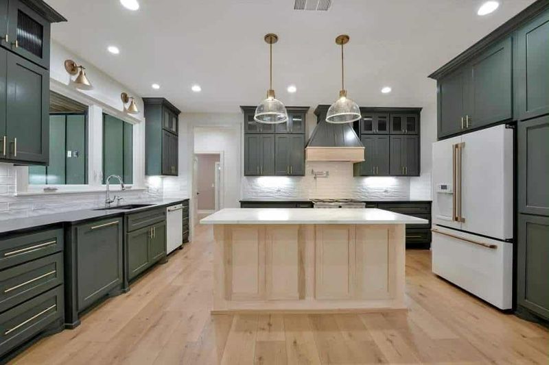 Elevate your Kitchen Cabinets