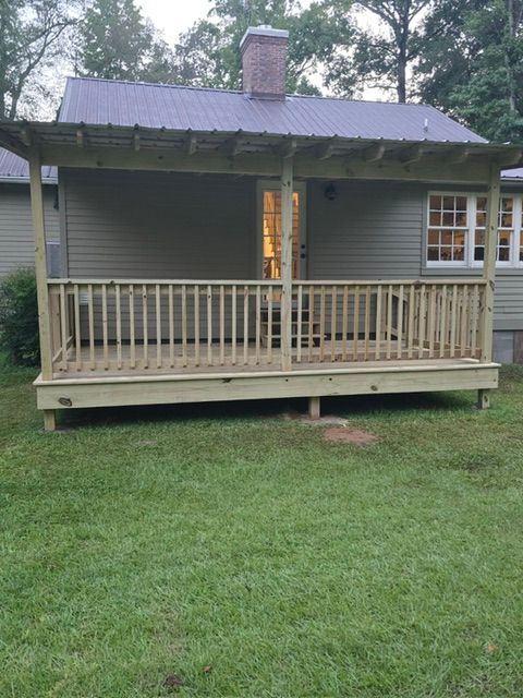 Deck & Patio