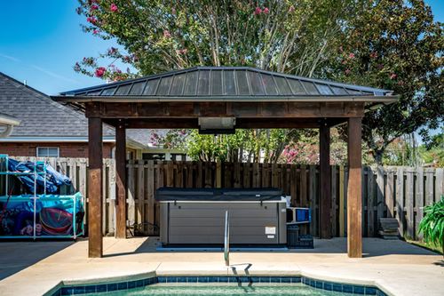 Pool House