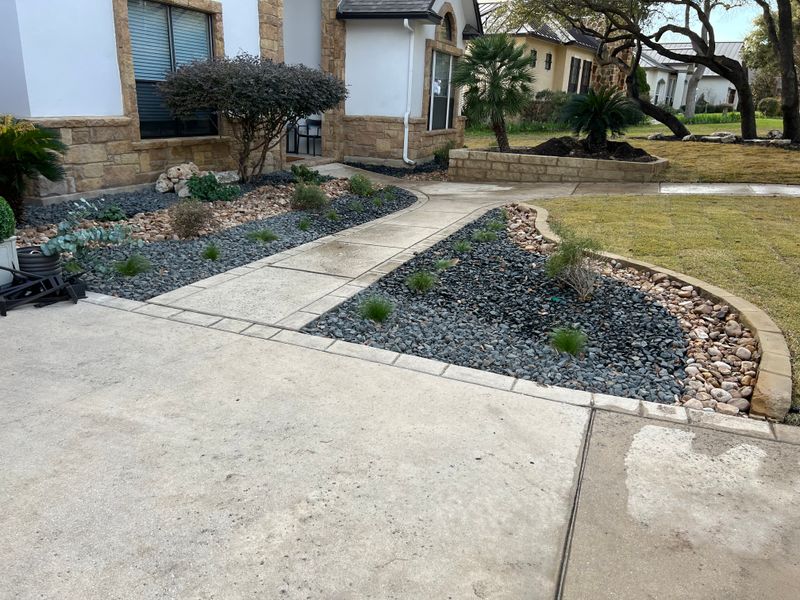 Mulch Installation