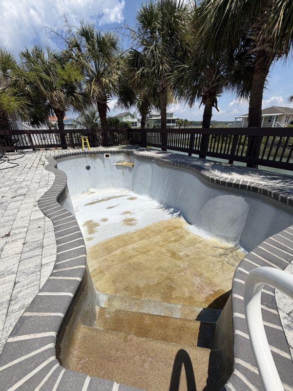 Pool Repair and Maintenance