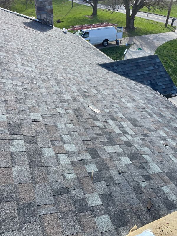 "Enduring Excellence: Transforming West Road with Owens Corning Shingles in Harrison, Ohio"