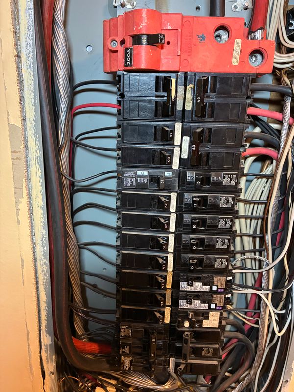 Circuit Breaker Installation and Repair