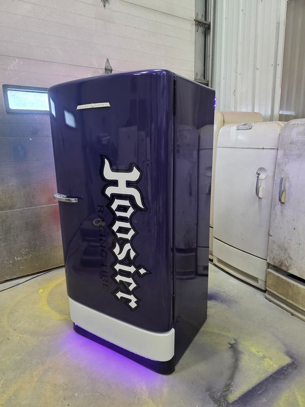 Vintage refrigerator restoration