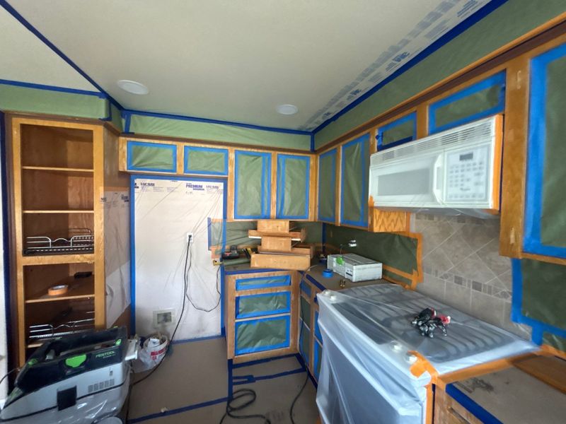 Kitchen and Cabinet Refinishing