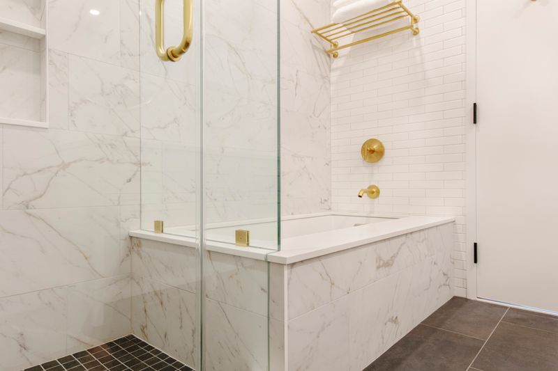 Bathroom Renovation gallery