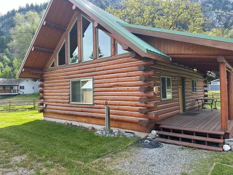 Log Homes Refinishing