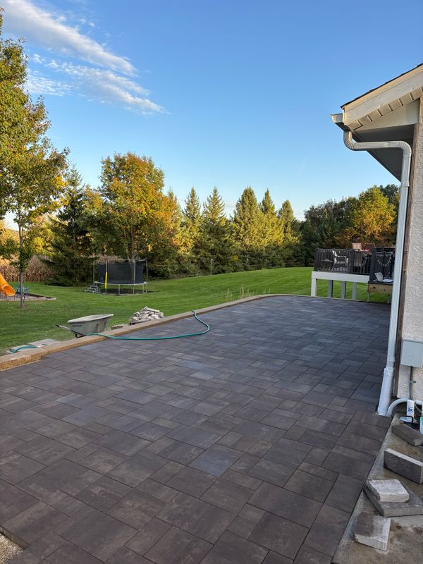 Custom Hardscapes