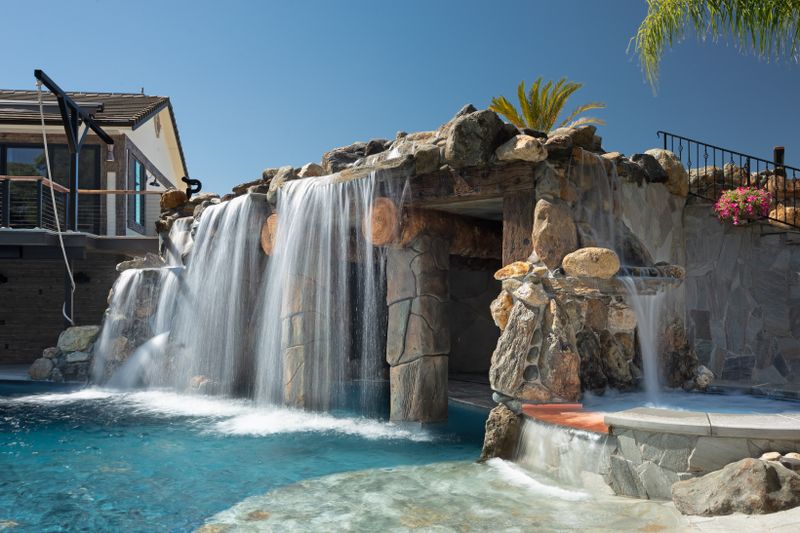 Custom Pool Design