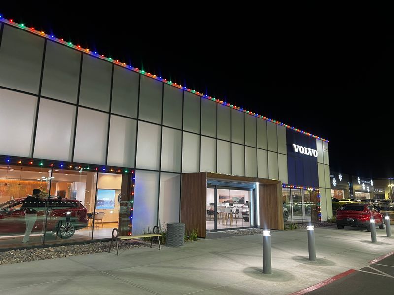 Holiday Lighting