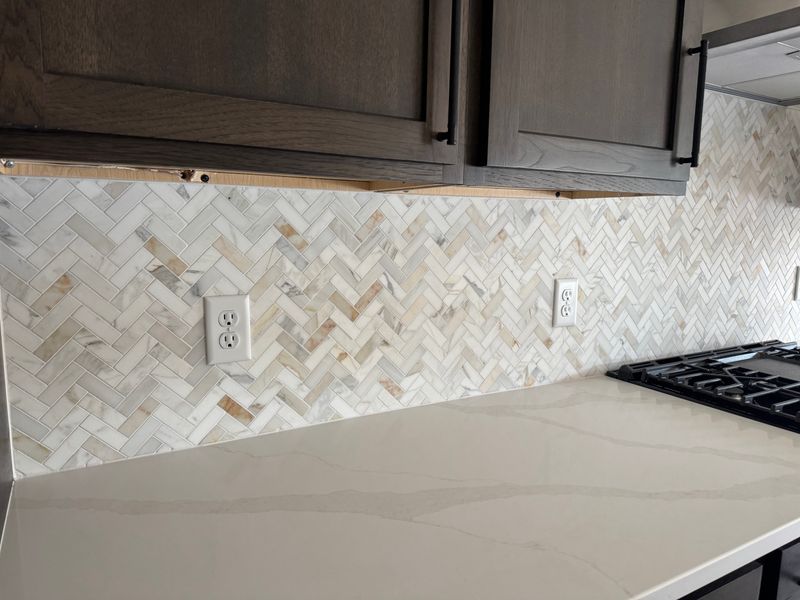 Kitchen Backsplash Tiling