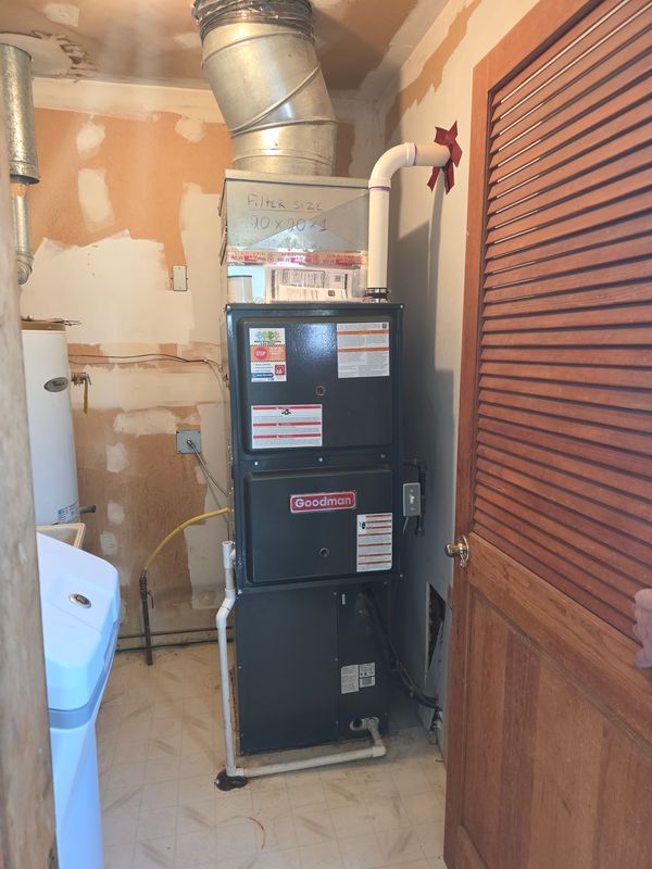 Efficient Comfort Solutions: Cutting-Edge Furnace Installation by Wade's Heating & Cooling