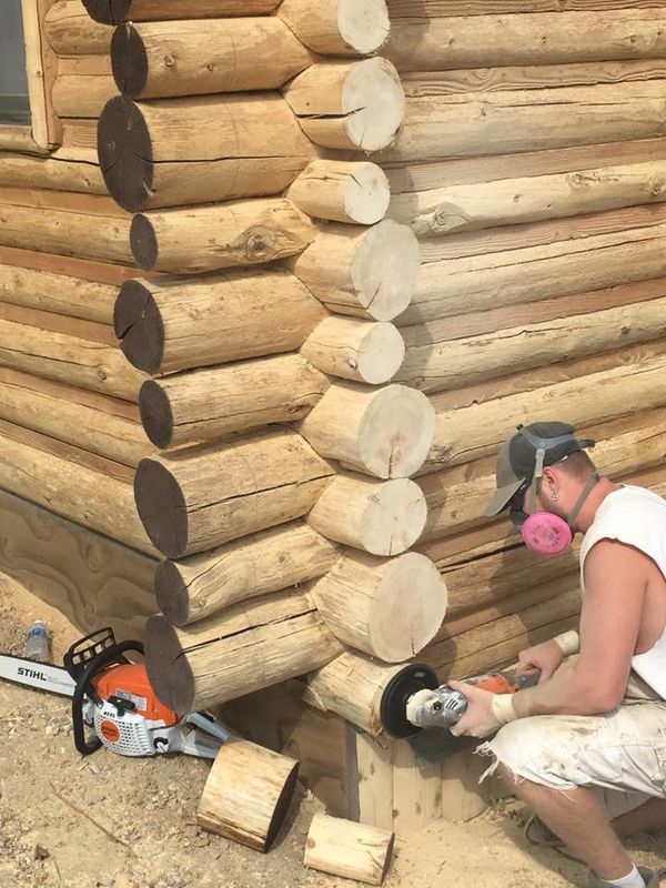 Log Home Restoration