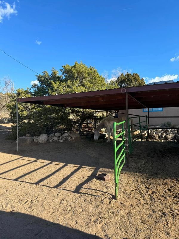 Barn Construction & Repair