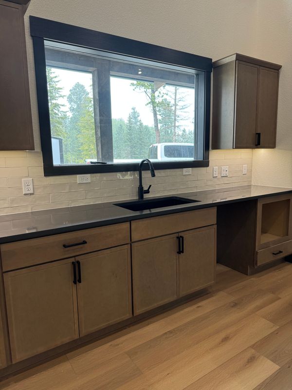 Kitchen backsplash 