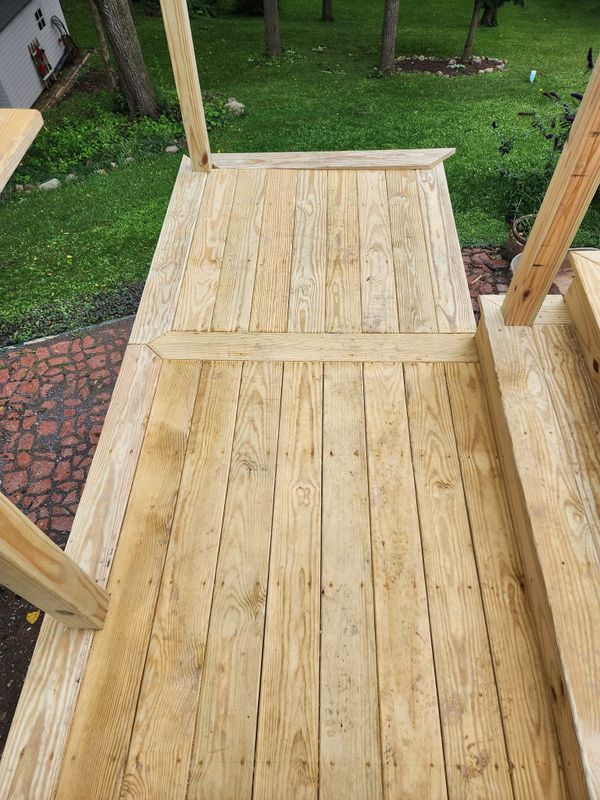 Professional Deck Building