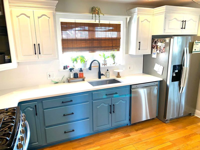 Cabinet Refinishing