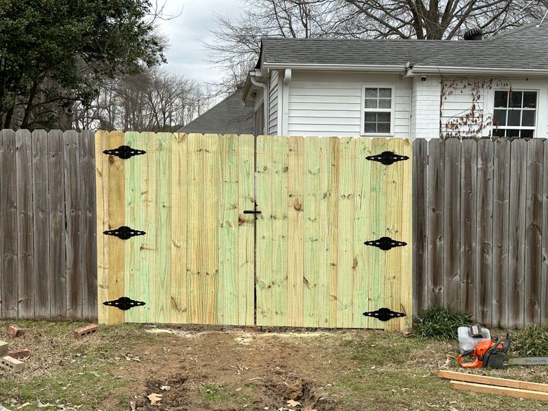 Fence repairs