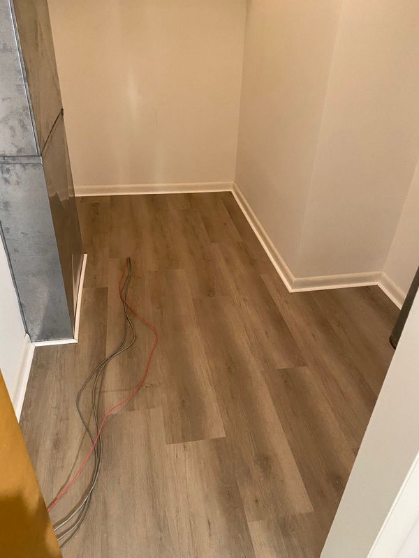 Vinyl and Laminate Flooring