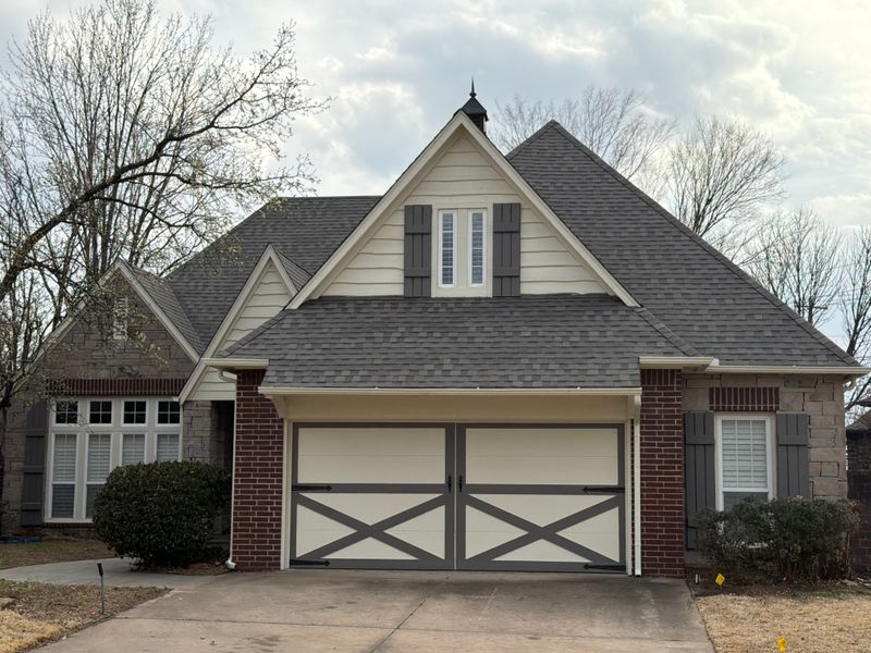 RESIDENTIAL ROOFING