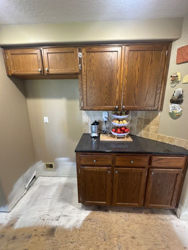 Kitchen and Cabinet Refinishing