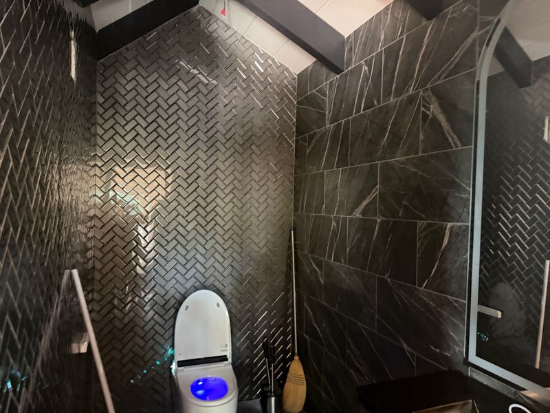 Painting and renovation service