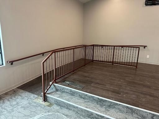 Commercial railings