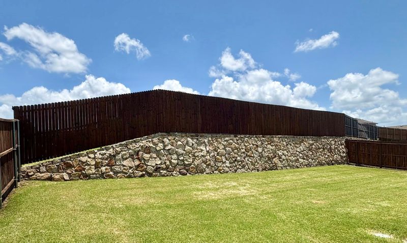 Fence Staining