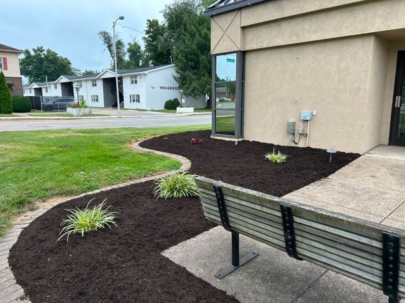Rock & Mulch Installation
