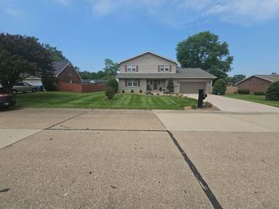 Lawn Maintenance