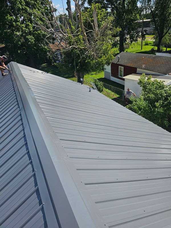 Roof Installation and Repair gallery