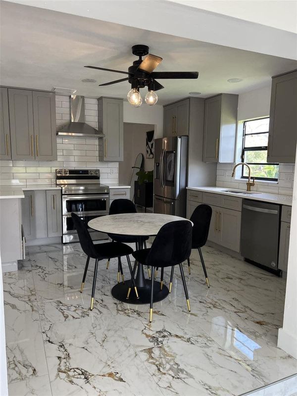 Kitchen Cleaning 