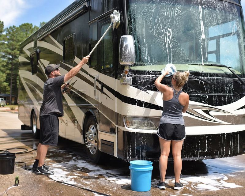 RV Washing