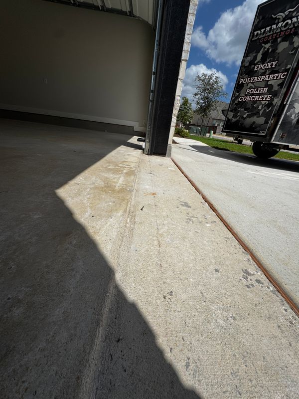 POLISHED CONCRETE & SEALED FINISHES