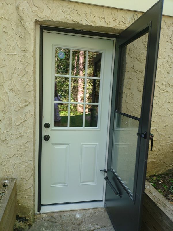 Door Installation & Repair