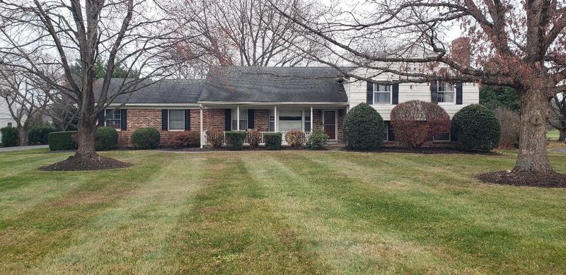 Lawn Care & Mowing