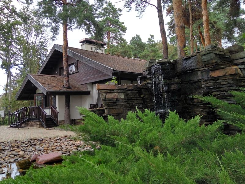 Waterfall Construction