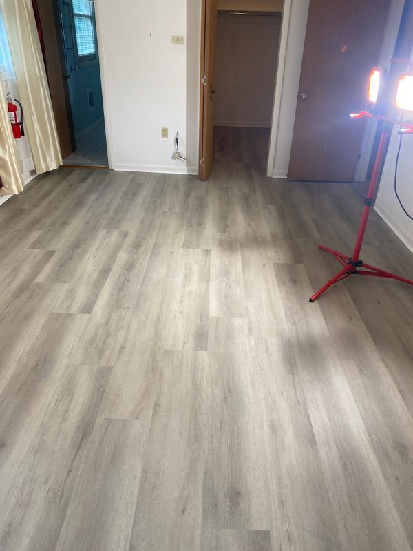 Vinyl and Laminate Flooring