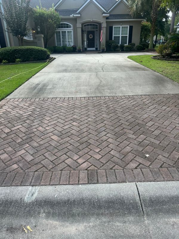 Driveway pressure cleaning
