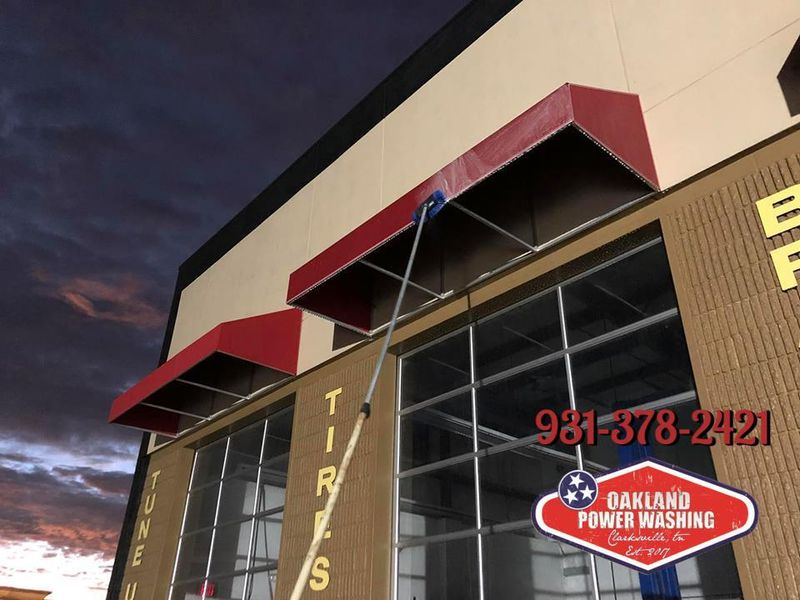 Store front exterior cleaning