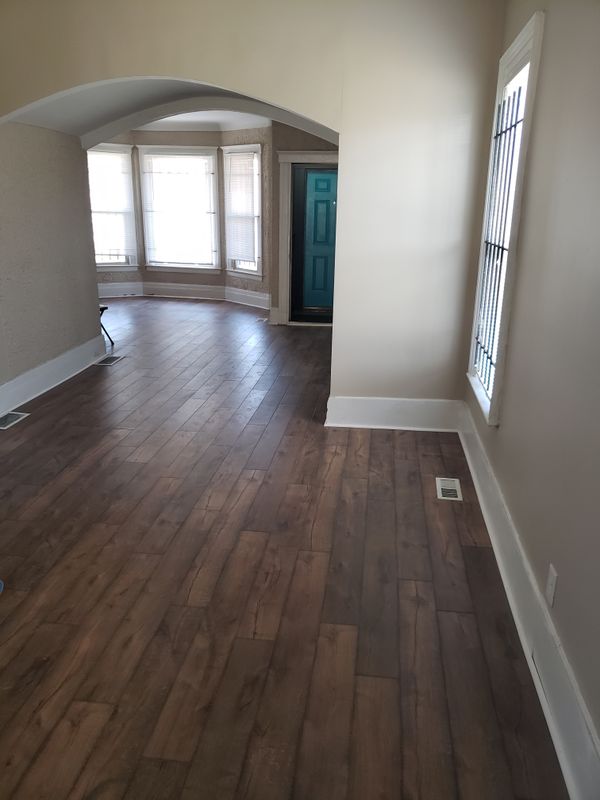 Laminate and Vinyl Planking