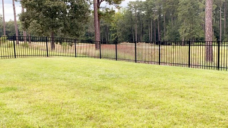 Woodcreek Elegance: Transforming Elgin with JB Nealy's Premier Fencing Solutions