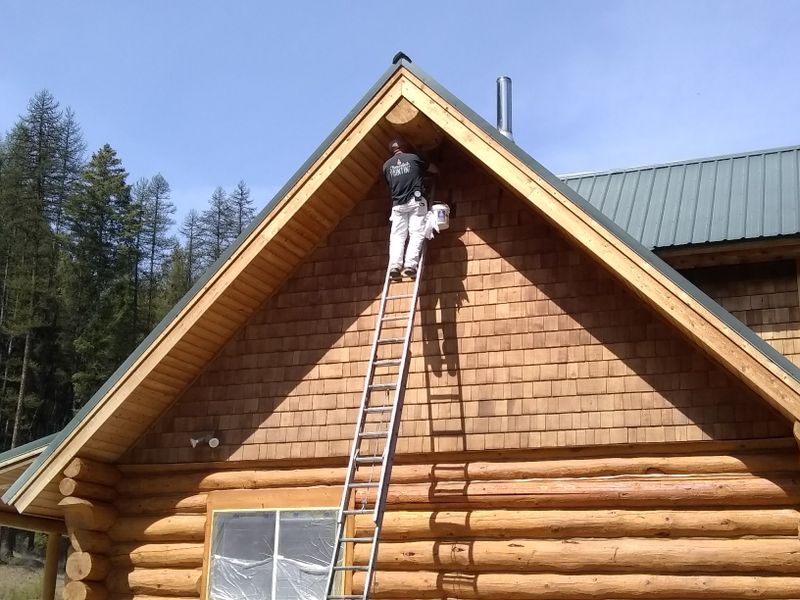 Log Homes Refinishing