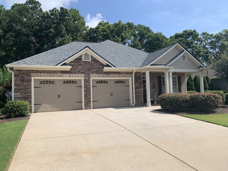 Hiram Home Revitalized: Premier Roof Upgrade by Wright Construction and Roofing LLC