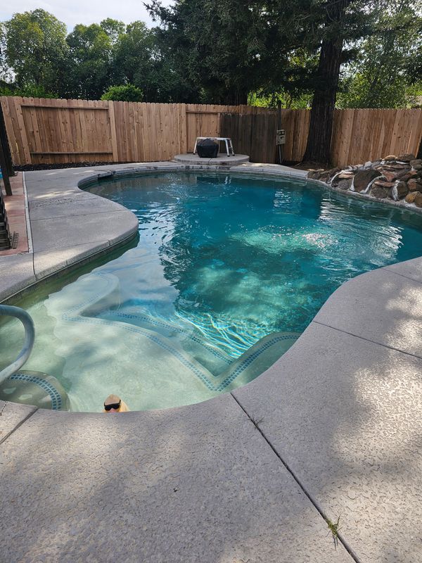 Routine Pool Cleaning